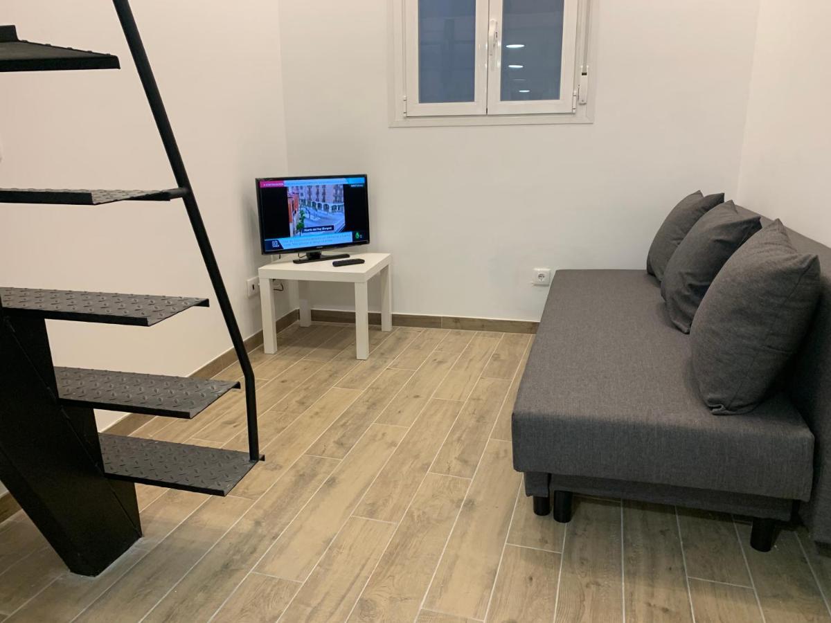 Apartamento Piso céntrico y funcional Madrid Exterior foto
