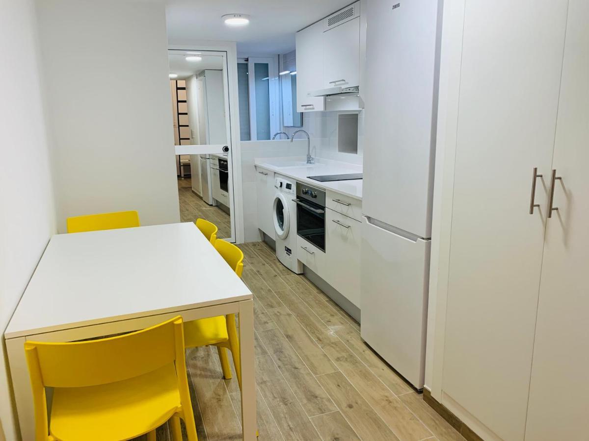 Apartamento Piso céntrico y funcional Madrid Exterior foto